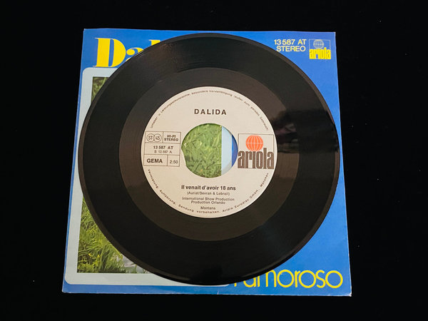 Dalida - Il Venait d'avoir 18 ans (7'' Single, DE, 1974)